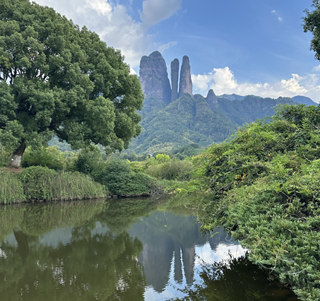 马中双语 | 海外华媒齐聚江郎山 · 共赏世界遗产之美  |  Media Cina Seberang Laut di Gunung Jianglang · Menyaksikan Keindahan Warisan Dunia
